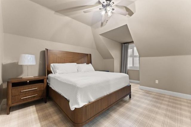 801 St Anthony Street E, Lake Charles, LA 70601