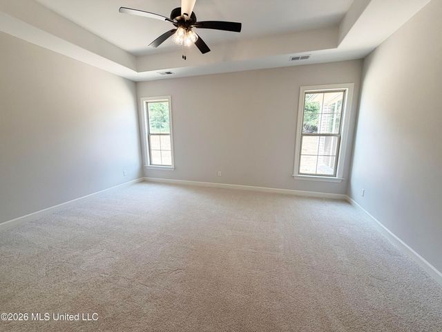 226 Cedar Crest Cove, Byhalia, MS 38611