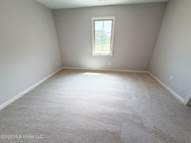 226 Cedar Crest Cove, Byhalia, MS 38611