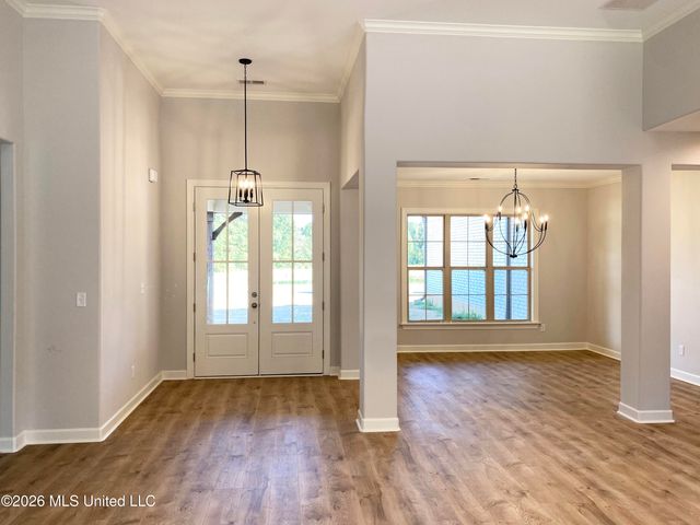 226 Cedar Crest Cove, Byhalia, MS 38611