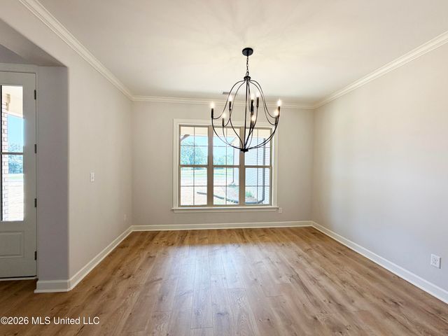 226 Cedar Crest Cove, Byhalia, MS 38611