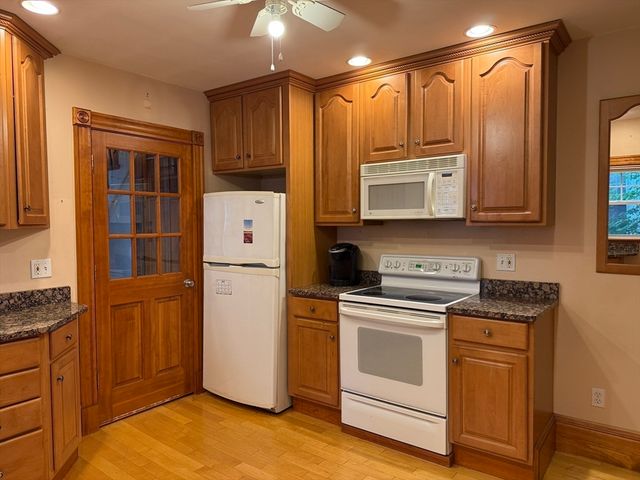 79 Willow Ave, Somerville, MA 02144