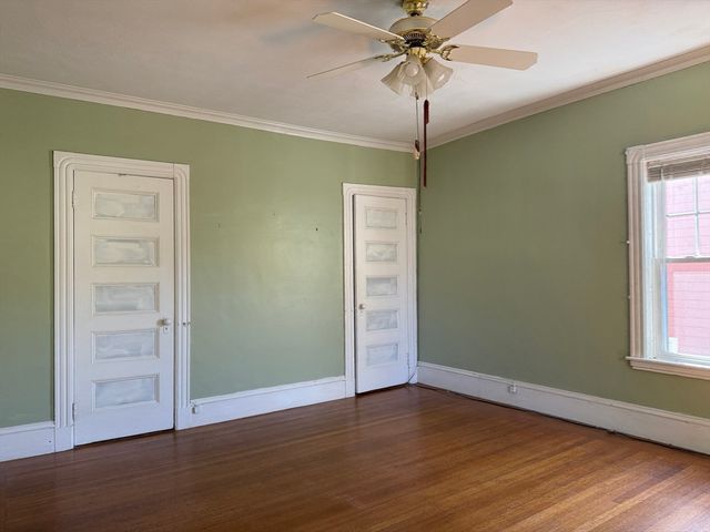 79 Willow Ave, Somerville, MA 02144