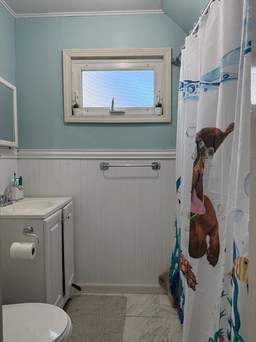 79 Willow Ave, Somerville, MA 02144