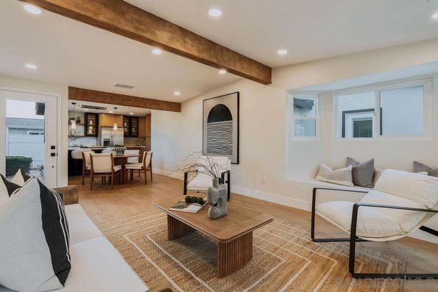 5524 Norwich St, San Diego, CA 92117