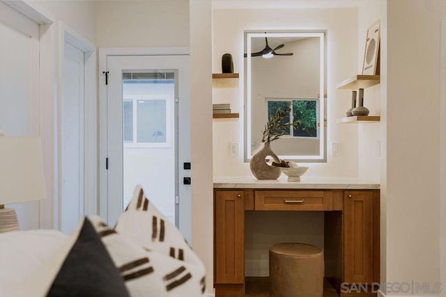 5524 Norwich St, San Diego, CA 92117
