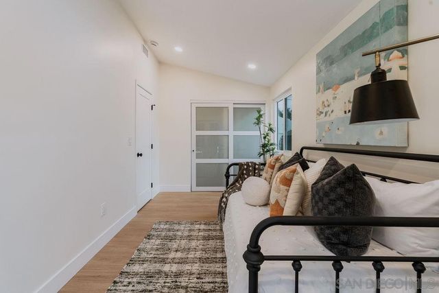 5524 Norwich St, San Diego, CA 92117