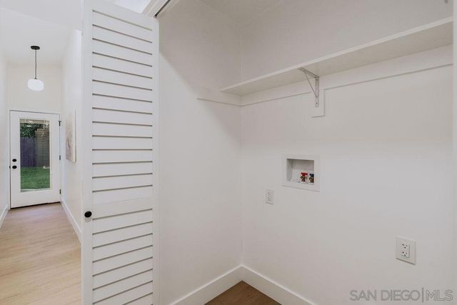 5524 Norwich St, San Diego, CA 92117
