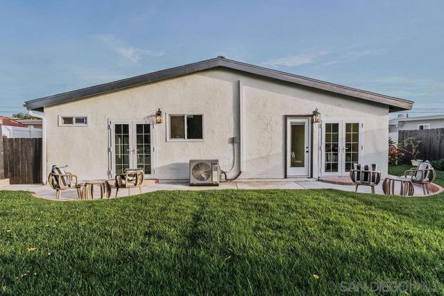 5524 Norwich St, San Diego, CA 92117