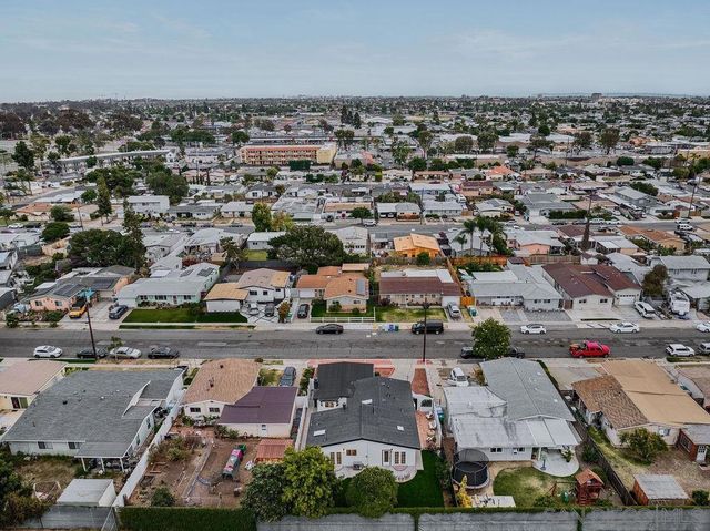 5524 Norwich St, San Diego, CA 92117