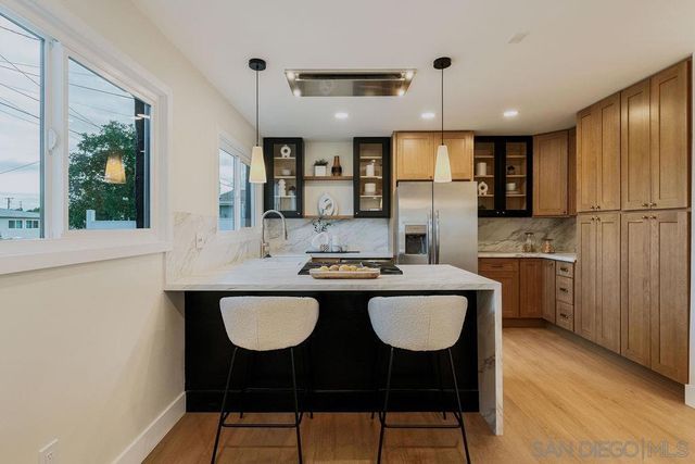 5524 Norwich St, San Diego, CA 92117