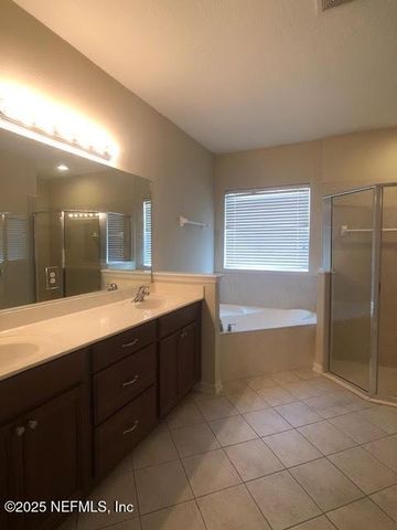 6009 WIND CAVE Lane, Jacksonville, FL 32258