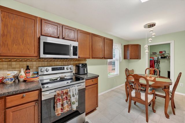 8845 Valley River Drive, Fort Worth, TX 76244