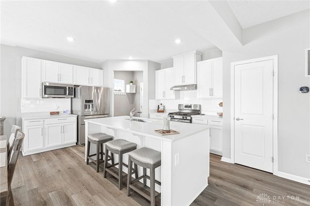 5994 Outlook Court, Hamilton Twp, OH 45152