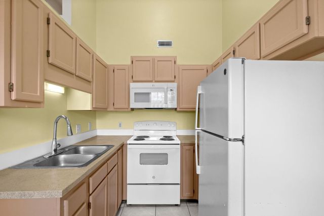 816 Mary Ana Ct., Myrtle Beach, SC 29577