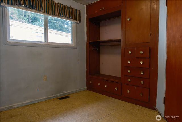 9921 43rd Street Ct E, Edgewood, WA 98371