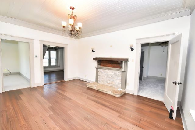 269 E Holley Street, Alba, TX 75410