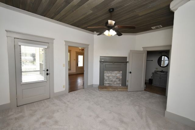 269 E Holley Street, Alba, TX 75410