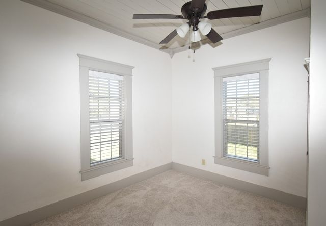 269 E Holley Street, Alba, TX 75410