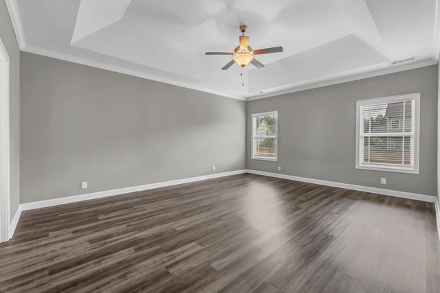 1132 Christian James Dr, Clarksville, TN 37043