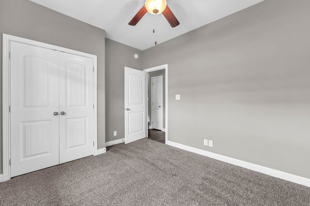 1132 Christian James Dr, Clarksville, TN 37043