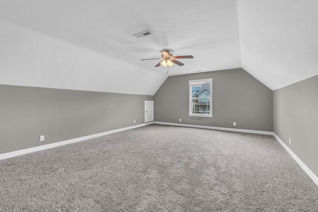 1132 Christian James Dr, Clarksville, TN 37043