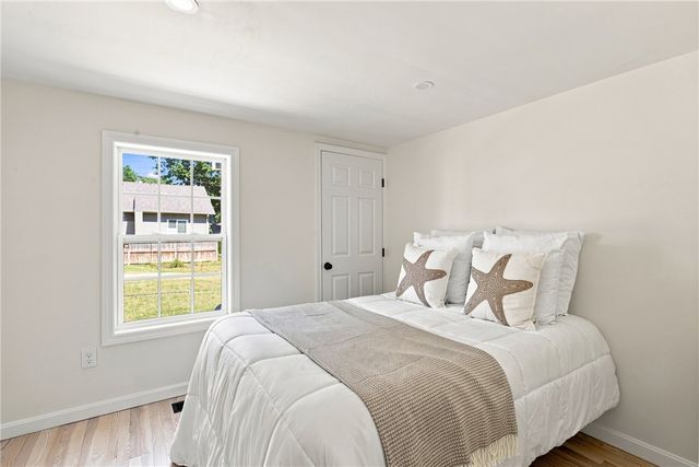 45 Milton Road, Warwick, RI 02888