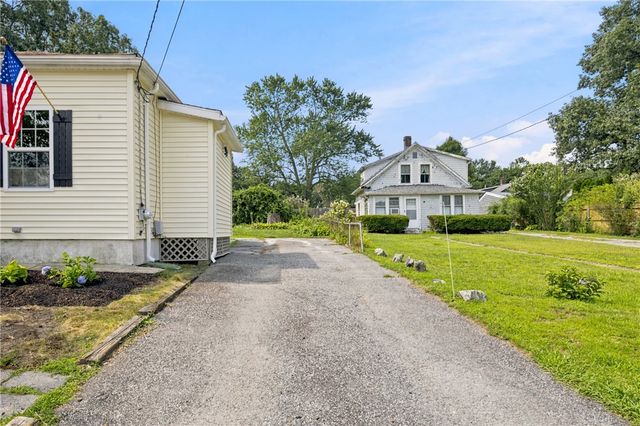 45 Milton Road, Warwick, RI 02888