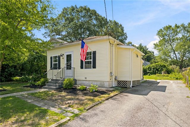 45 Milton Road, Warwick, RI 02888