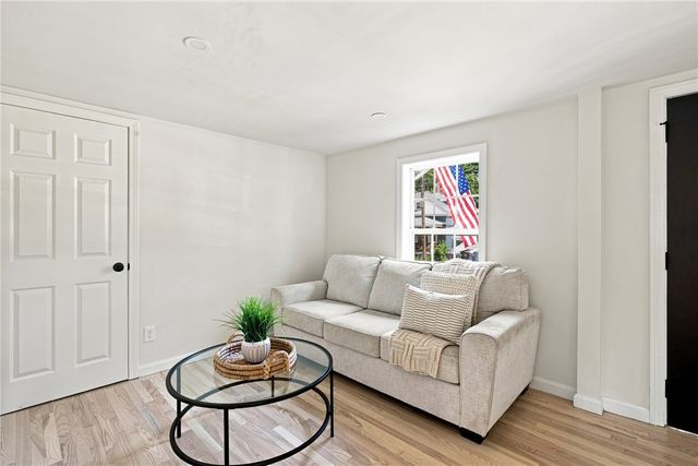 45 Milton Road, Warwick, RI 02888