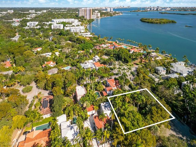 5810 N Bayshore Drive, Miami, FL 33137