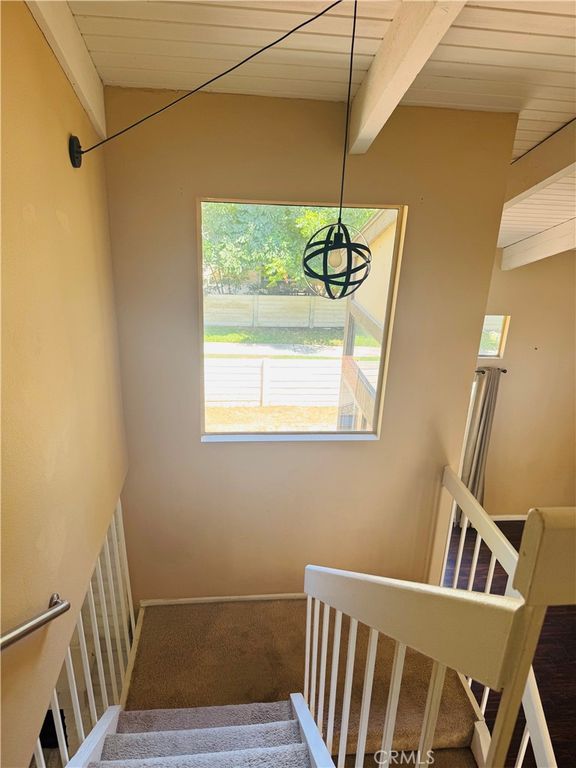 Image 5 of property listing at 2512 N Tustin Avenue 74, Santa Ana, CA 92705