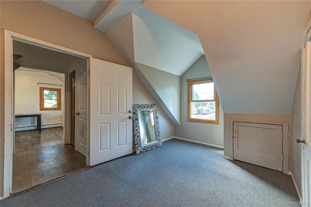 75 W Pulaski Road, Huntington Station, NY 11746