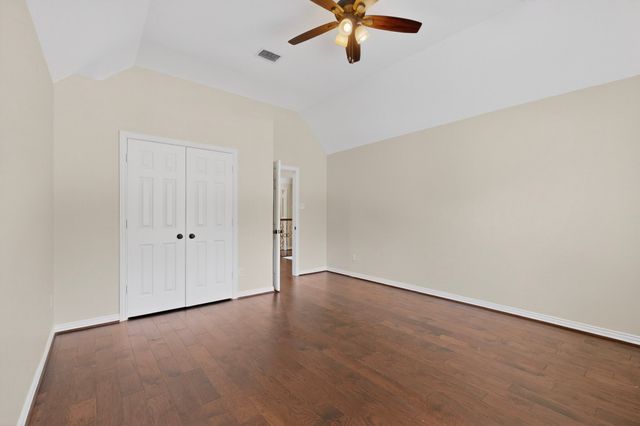 204 Country Club Drive, Heath, TX 75032