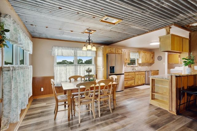 258 County Road 14665, Paris, TX 75462