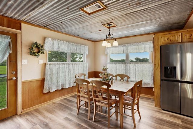 258 County Road 14665, Paris, TX 75462