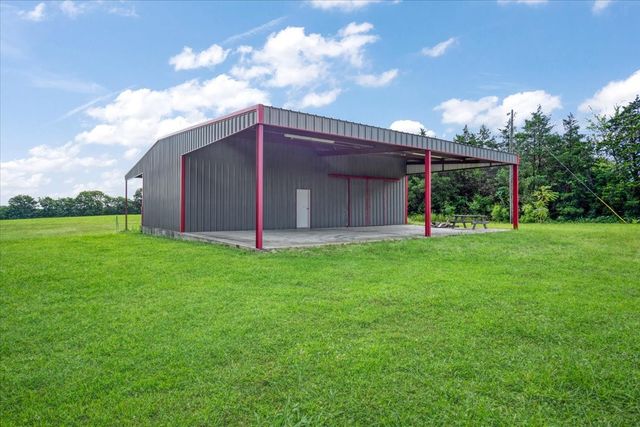 258 County Road 14665, Paris, TX 75462