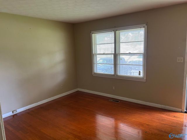 1220 8th Street SW, Decatur, AL 35601