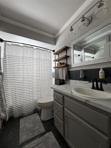 24030 Harvard Shore Drive, Saint Clair Shores, MI 48082