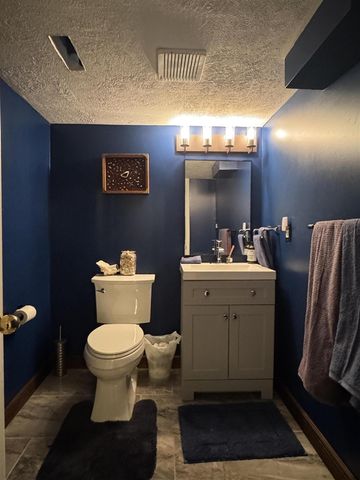 24030 Harvard Shore Drive, Saint Clair Shores, MI 48082