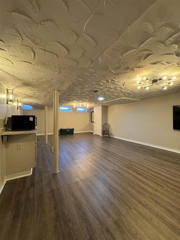 24030 Harvard Shore Drive, Saint Clair Shores, MI 48082