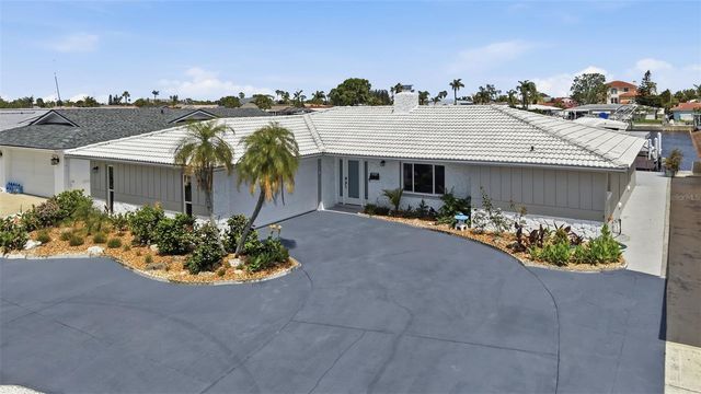 5040 GALLEON COURT, New Port Richey, FL 34652