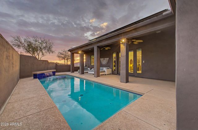 42610 N 22ND Street, New River, AZ 85087