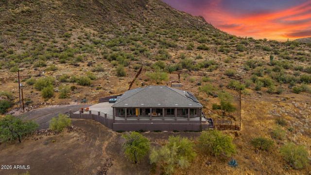 42610 N 22ND Street, New River, AZ 85087