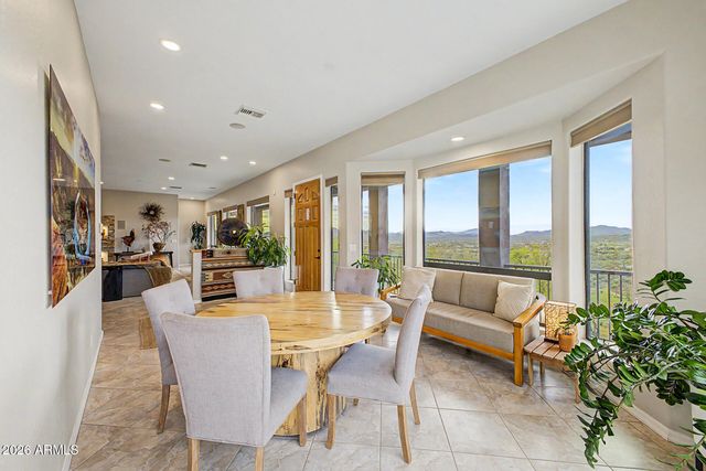42610 N 22ND Street, New River, AZ 85087