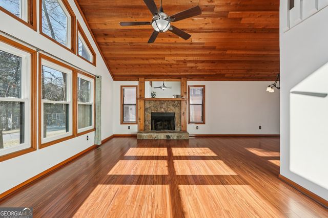 2155 Deep Woods Way, Marietta, GA 30062