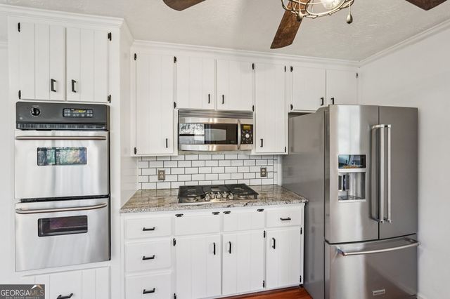 2155 Deep Woods Way, Marietta, GA 30062