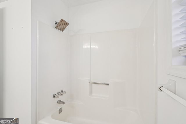 2155 Deep Woods Way, Marietta, GA 30062