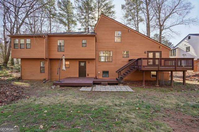 2155 Deep Woods Way, Marietta, GA 30062