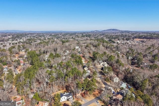 2155 Deep Woods Way, Marietta, GA 30062